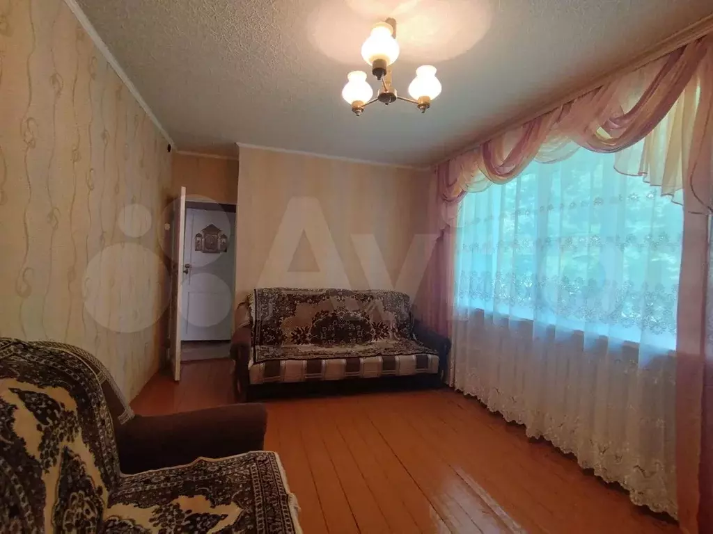 2-к. квартира, 40м, 1/2эт. - Фото 0