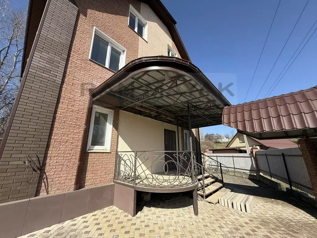 Дом в Адыгея, Майкопский район, Победенское с/пос, пос. Совхозный ул. ... - Фото 2