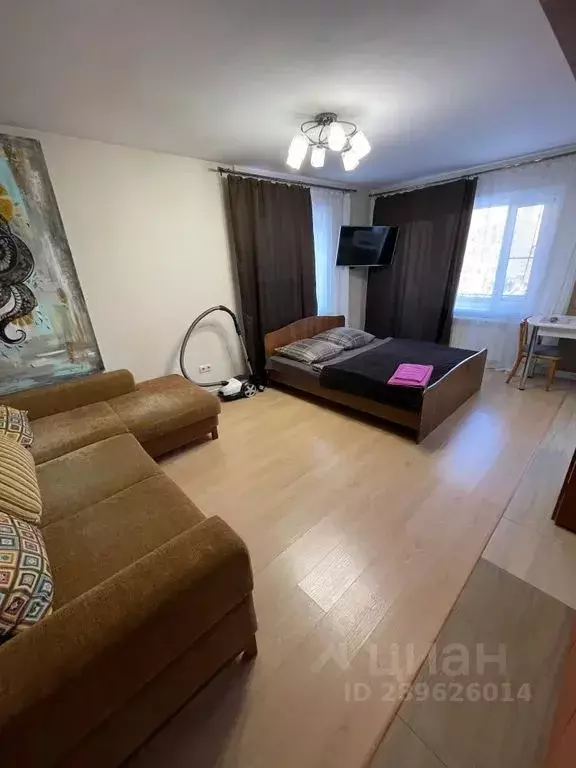 Студия Иркутская область, Иркутск ул. Декабрьских Событий, 86 (33.0 м) - Фото 1