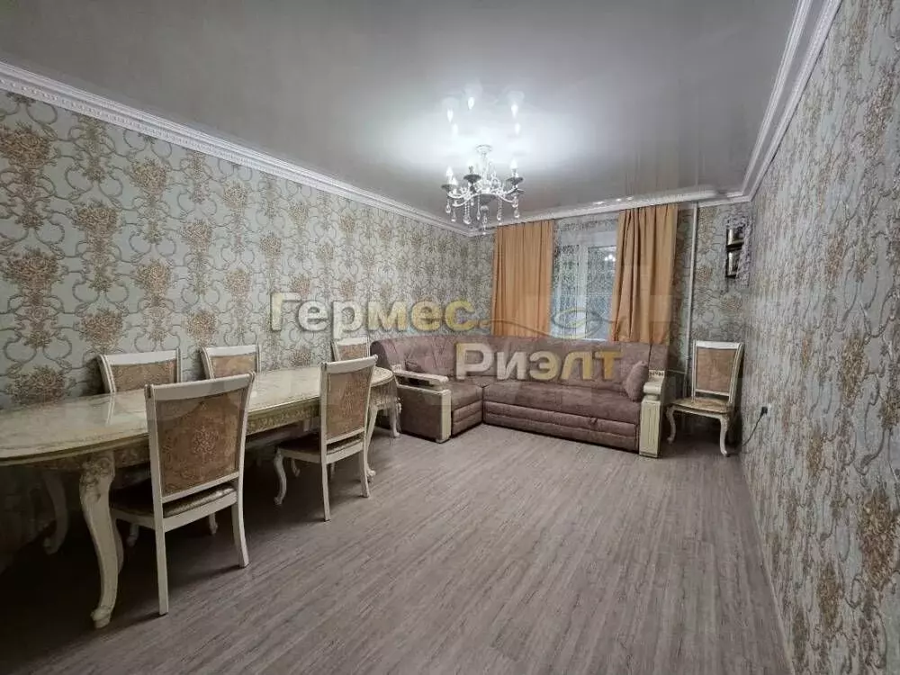 3-к. квартира, 71 м, 1/9 эт. - Фото 1