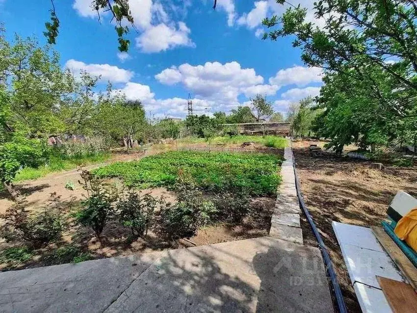 Дом в Астраханская область, Астрахань ул. 2-я Турбазовская (65 м) - Фото 2