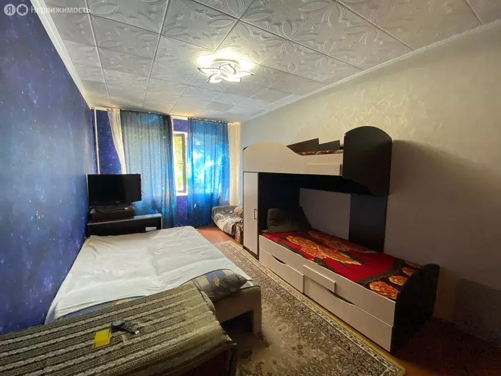 1к в 2-комнатной квартире (15 м) - Фото 1