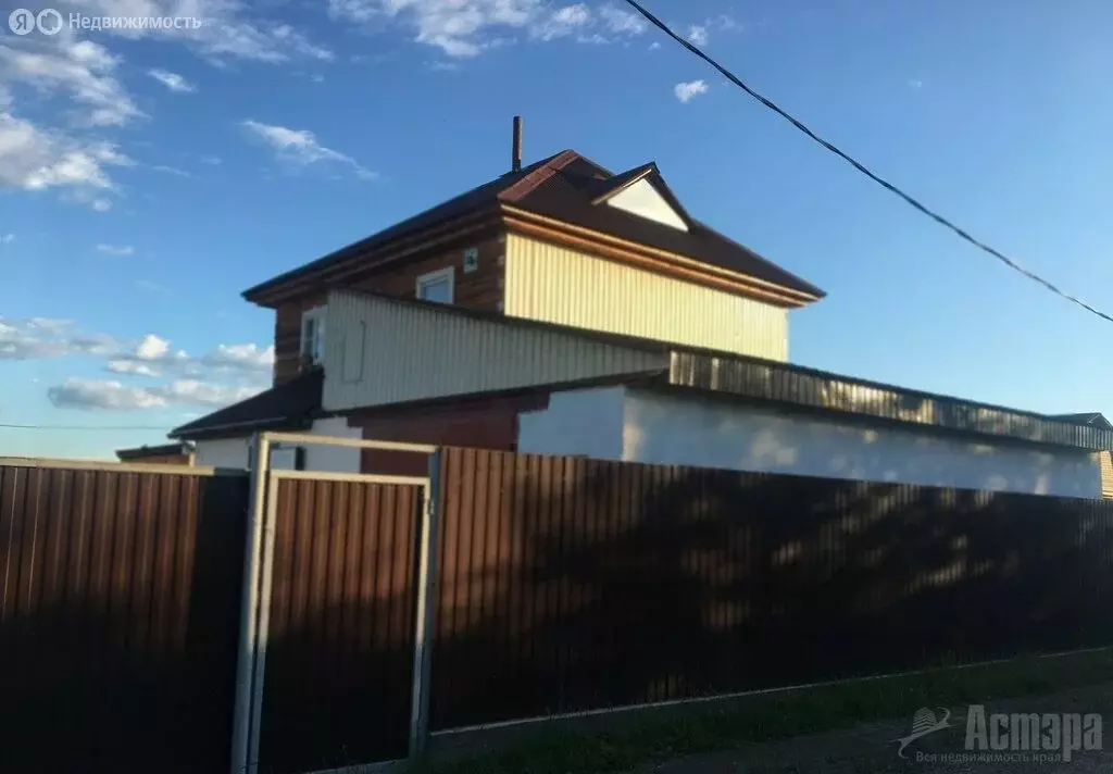 Дом в Чита, поселок Биофабрика (120 м) - Фото 1