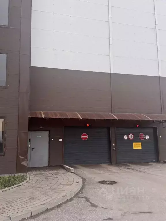 Гараж в Санкт-Петербург Заставская ул., 46к4 (10 м) - Фото 2