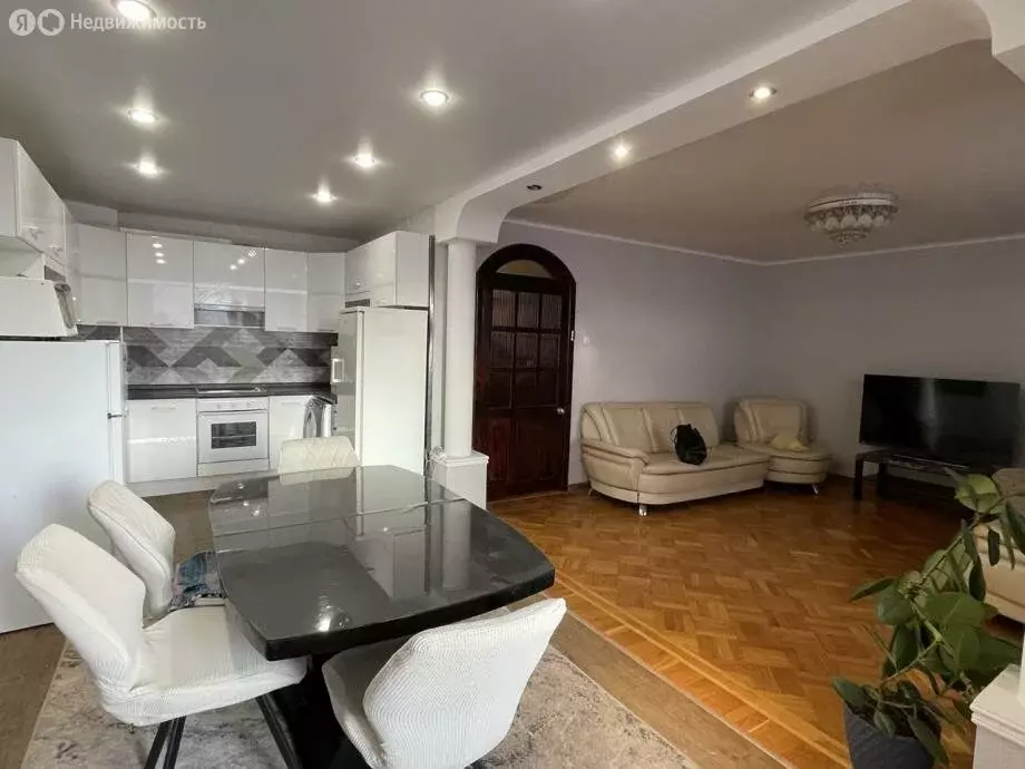 3-комнатная квартира: Самара, Финская улица, 96 (109 м) - Фото 2