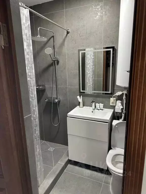 Комната Карачаево-Черкесия, Зеленчукский район, с. Архыз, пос. ... - Фото 2