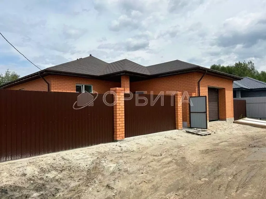Дом в Тюменская область, Тюмень Медик СНТ, ул. Лесная (175 м) - Фото 0