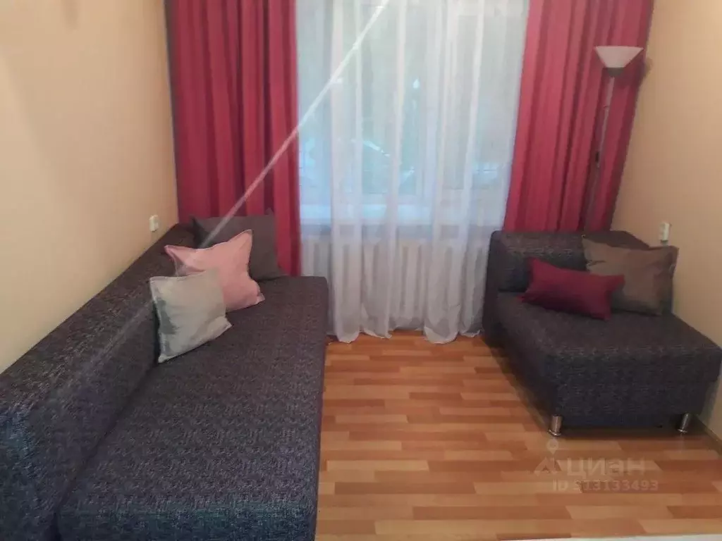 1-к кв. Тюменская область, Тюмень ул. Грибоедова, 8 (17.0 м) - Фото 1