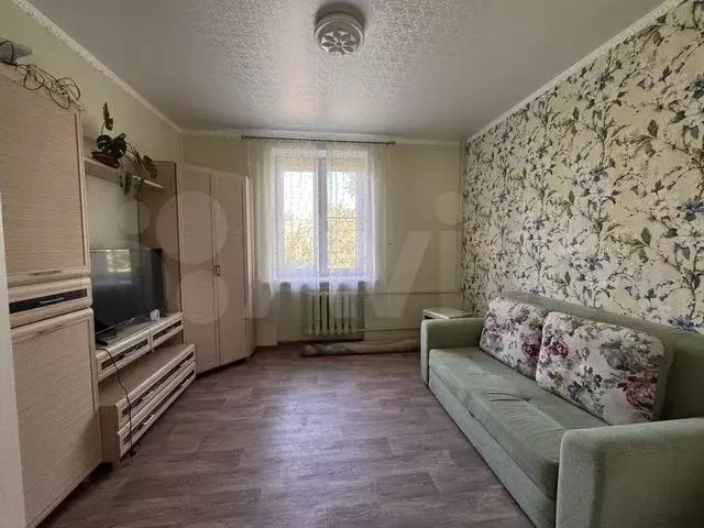 2-к. квартира, 46 м, 3/3 эт. - Фото 0