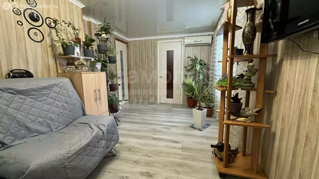 4-комнатная квартира: Оренбург, улица Николая Островского, 20 (55.3 м) - Фото 0