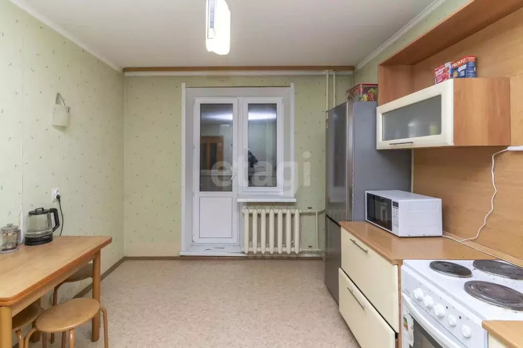 2-к кв. Тюменская область, Тюмень ул. 30 лет Победы, 14 (74.0 м) - Фото 2