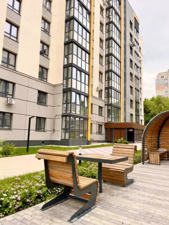 Студия Брянская область, Брянск ул. Крапивницкого, 39к3 (27.8 м) - Фото 1