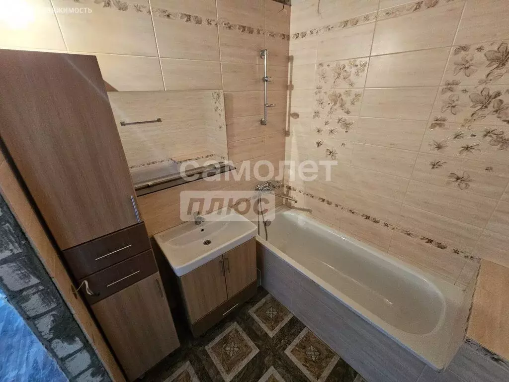 2-комнатная квартира: Пенза, Ладожская улица, 124 (61.5 м) - Фото 0
