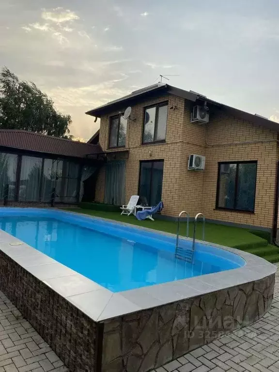 Дом в Белгородская область, Белгородский район, Никольское с/пос, с. ... - Фото 1