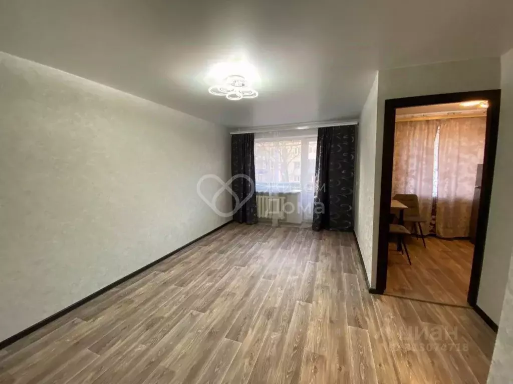 1-к кв. Волгоградская область, Волгоград ул. Поддубного, 20 (30.6 м) - Фото 1