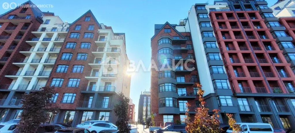 1-комнатная квартира: Калининград, улица Молодой Гвардии, 34 (130 м) - Фото 1