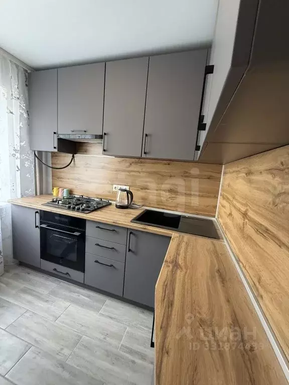 2-к кв. Адыгея, Майкоп ул. Карла Маркса, 10 (49.2 м) - Фото 1