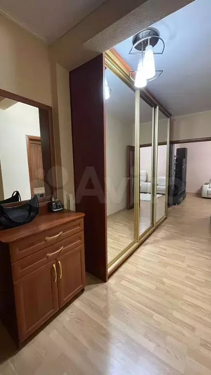 1-к. квартира, 50 м, 10/12 эт. - Фото 1
