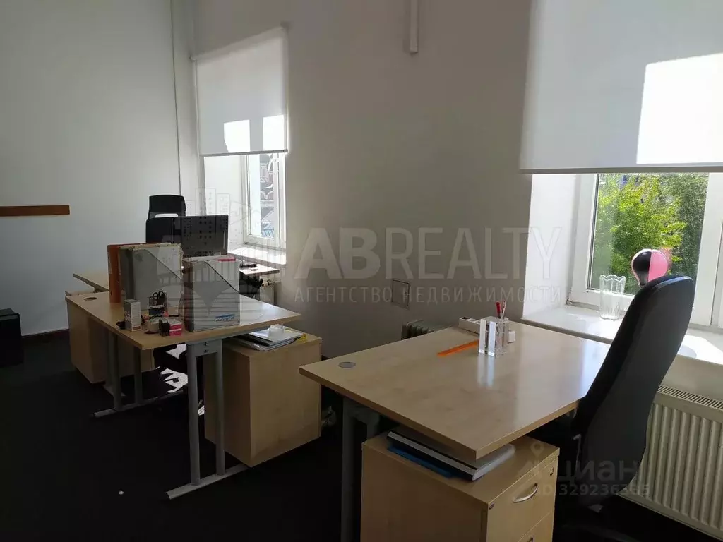 Офис в Москва ул. Петровка, 27 (29 м) - Фото 1