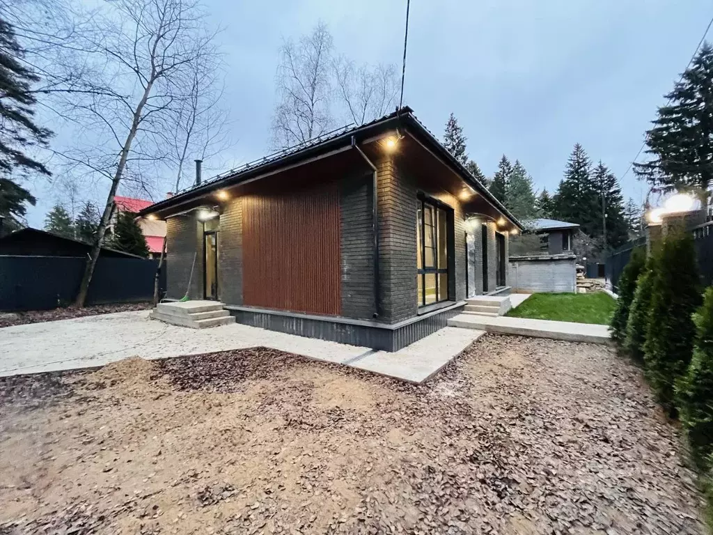 Дом в Московская область, Апрелевка Наро-Фоминский городской округ, ... - Фото 1