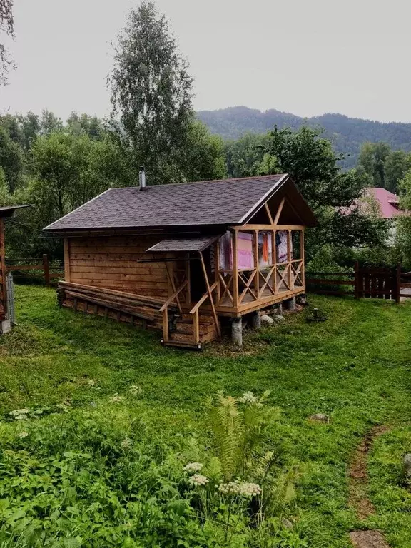Дом в Алтай, Турочакский район, с. Яйлю ул. Центральная, 9А (70 м) - Фото 1