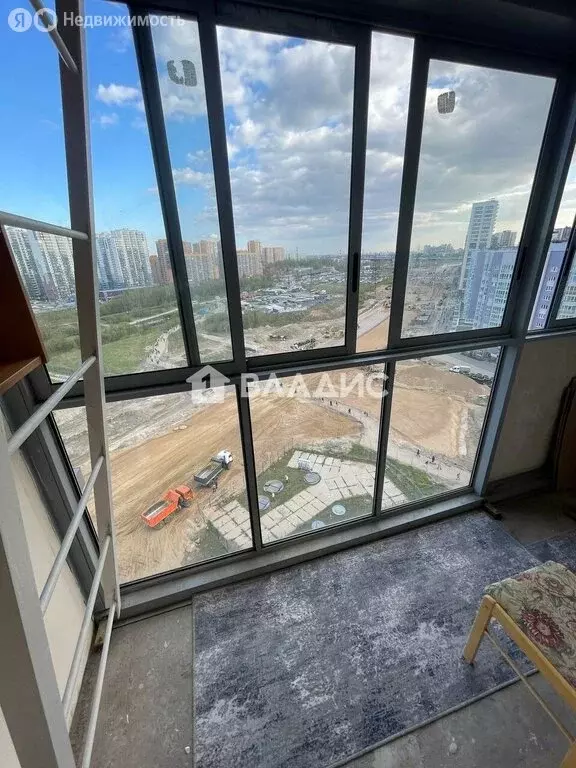 Квартира-студия: Мурино, проспект Авиаторов Балтики, 13 (29 м) - Фото 2