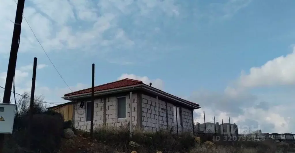 Дом в Севастополь ш. Крепостное, 31к39 (56 м) - Фото 1