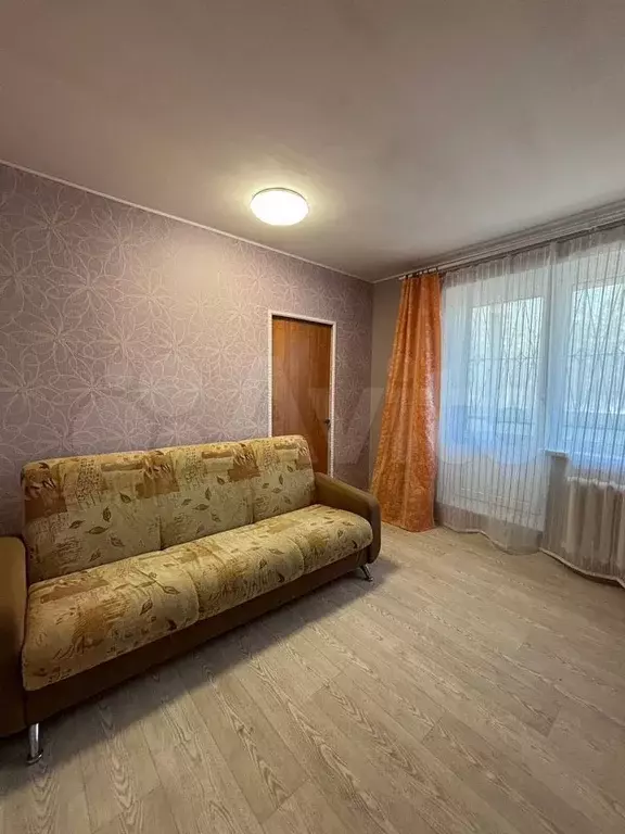 Комната 25 м в 2-к., 2/10 эт. - Фото 1