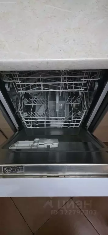 2-к кв. Ямало-Ненецкий АО, Новый Уренгой 2-й мкр, ул. ... - Фото 1