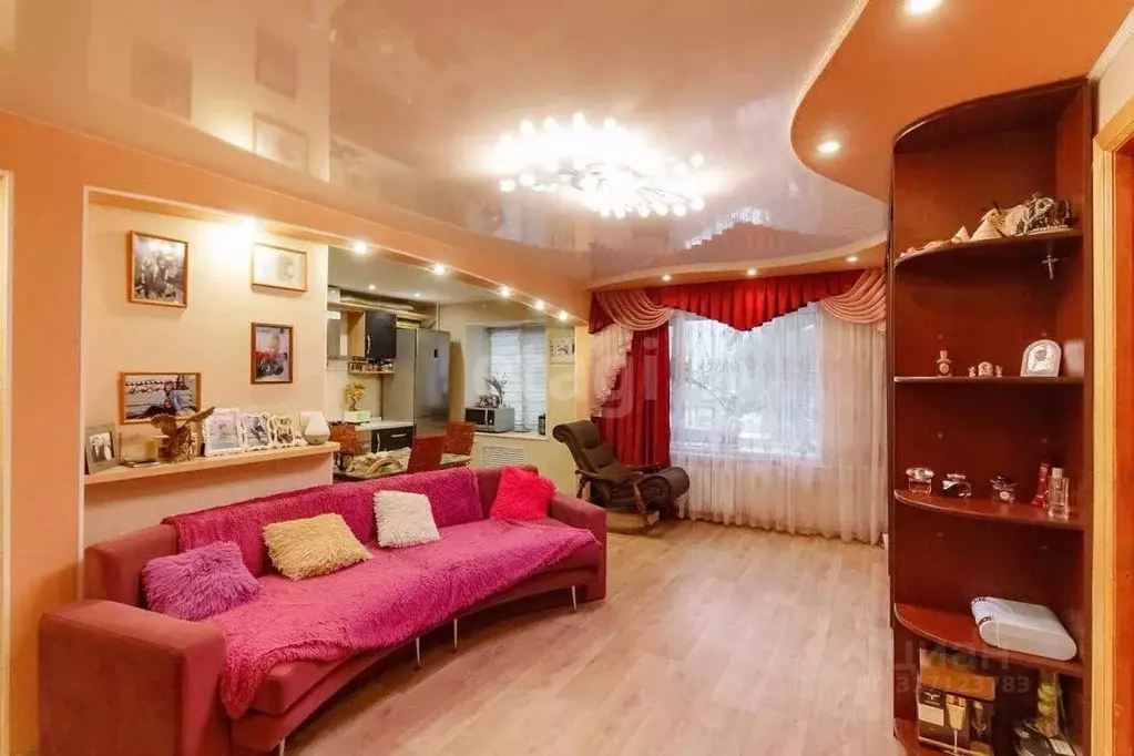 3-к кв. Хабаровский край, Комсомольск-на-Амуре ул. Аллея Труда, 66 ... - Фото 0