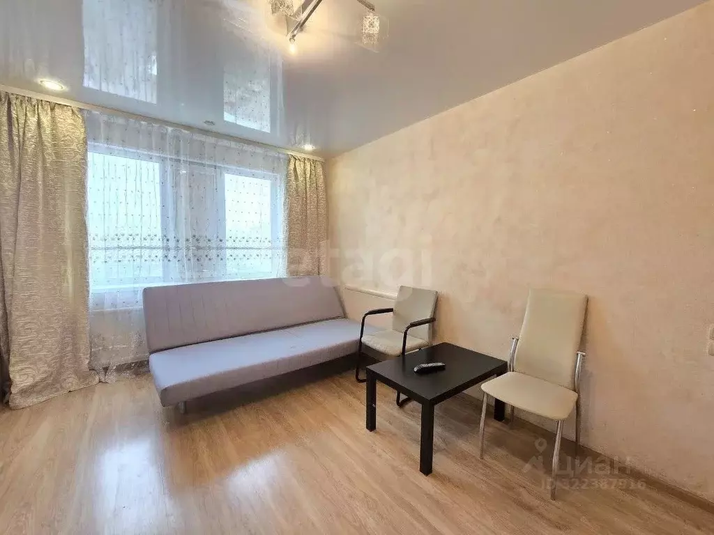 3-к кв. Ямало-Ненецкий АО, Новый Уренгой Мирный мкр, 4/2 (60.0 м) - Фото 1