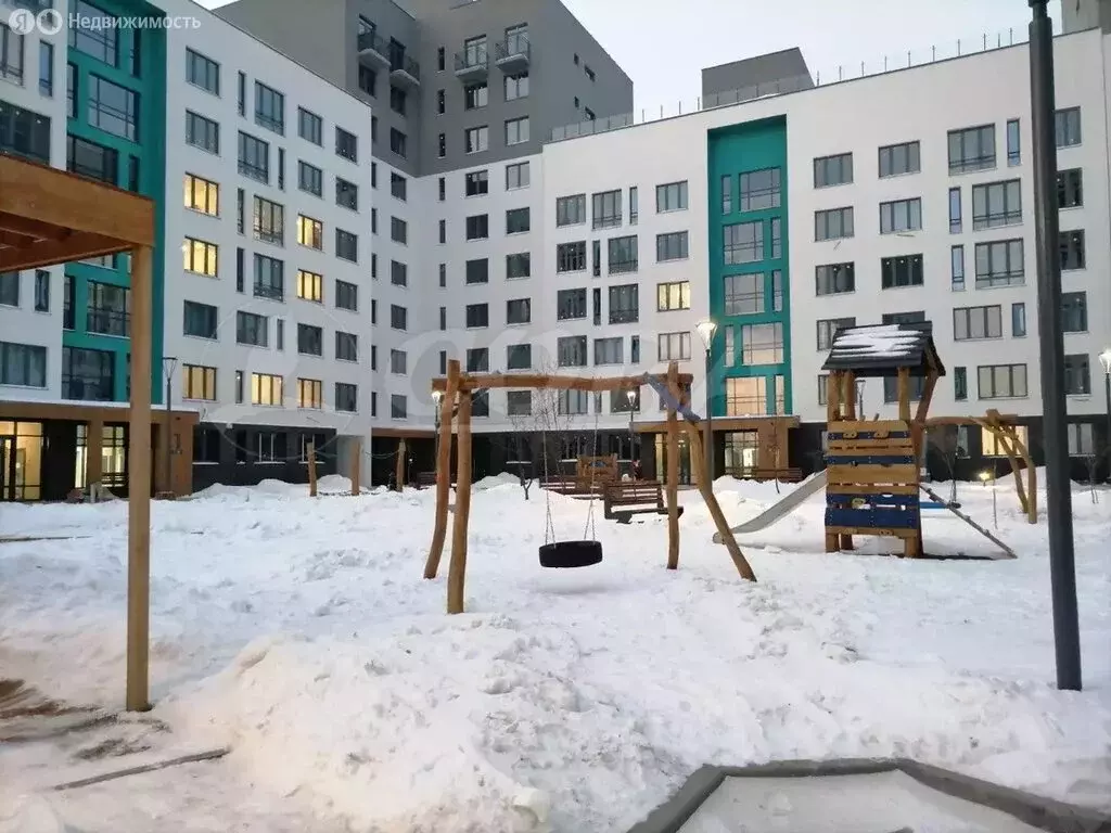 Квартира-студия: Тюмень, улица Павла Никольского, 10 (83.3 м) - Фото 1