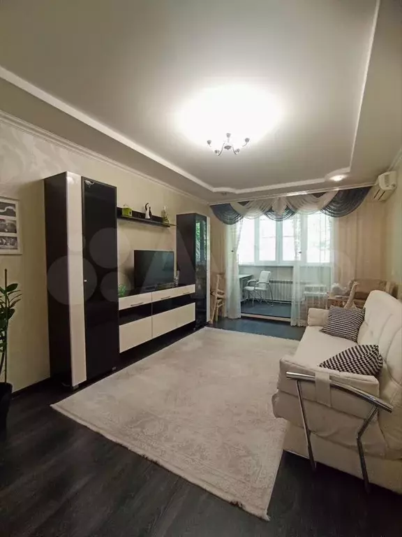 2-к. квартира, 64 м, 3/9 эт. - Фото 1