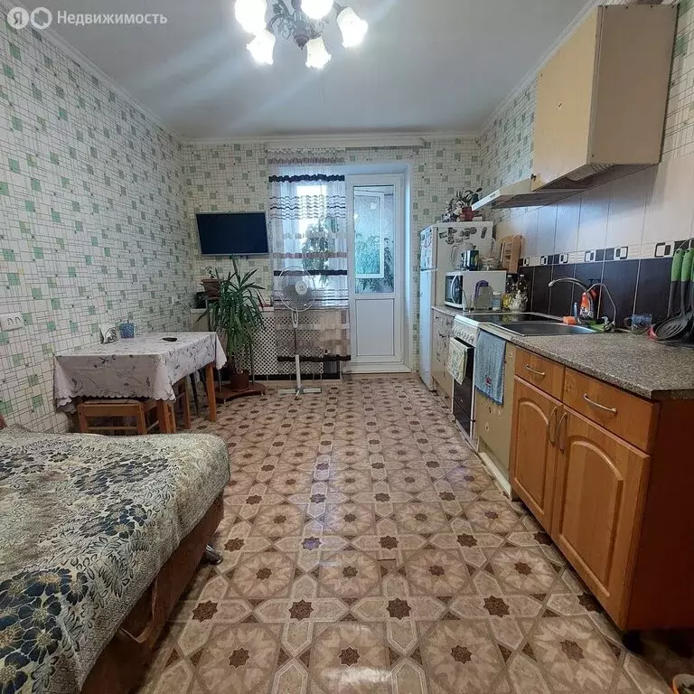 1-комнатная квартира: Кириши, улица Энергетиков, 54 (43.6 м) - Фото 2