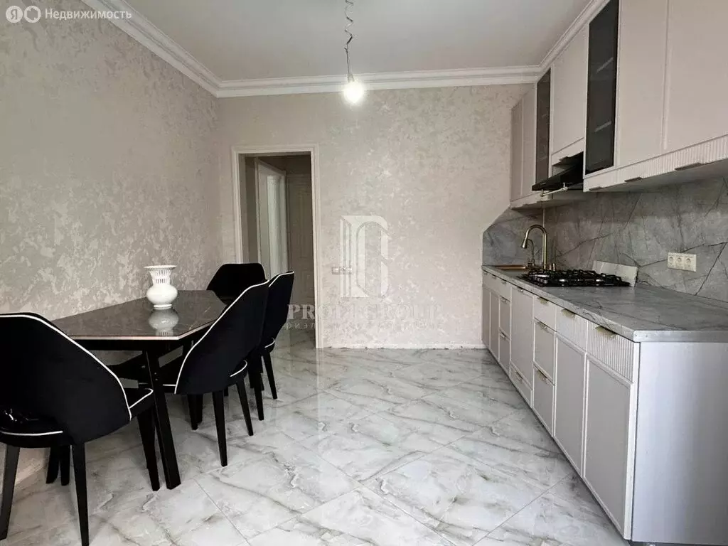 2-комнатная квартира: Каспийск, улица Ленина, 98 (67 м) - Фото 2