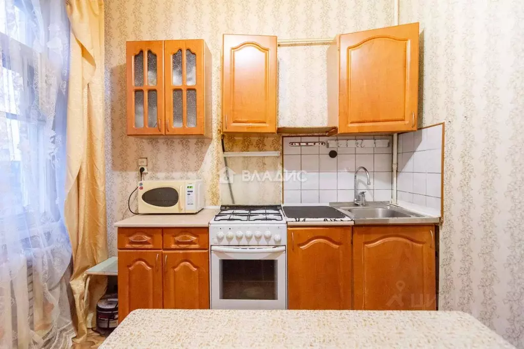 2-к кв. Карелия, Петрозаводск Красная ул., 37 (43.6 м) - Фото 0