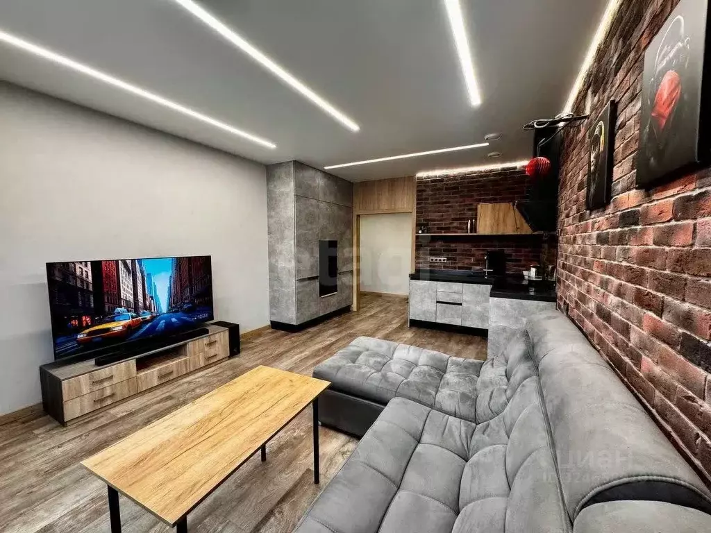 2-к кв. Челябинская область, Челябинск просп. Героя России Е.Н. ... - Фото 1