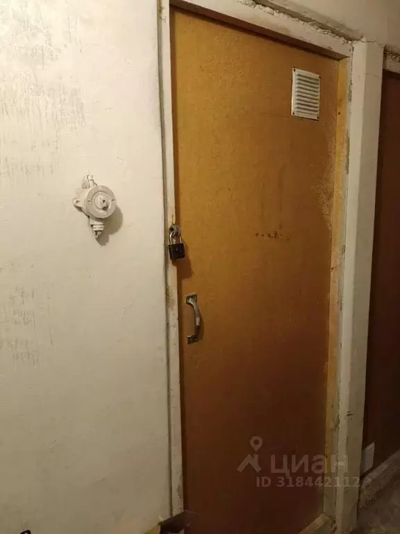 Помещение свободного назначения в Кировская область, Киров ул. ... - Фото 1