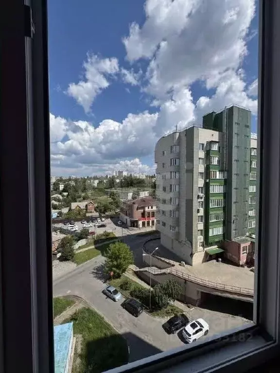 2-к кв. Белгородская область, Белгород ул. Лермонтова, 47а (100.0 м) - Фото 0