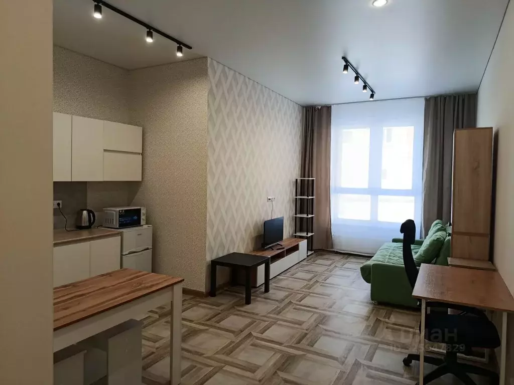 Студия Алтайский край, Барнаул просп. Строителей, 18к1 (36.9 м) - Фото 1