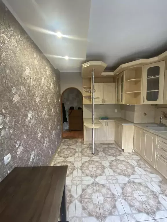 3-к кв. Калининградская область, Калининград ул. Полковника Ефремова, ... - Фото 2