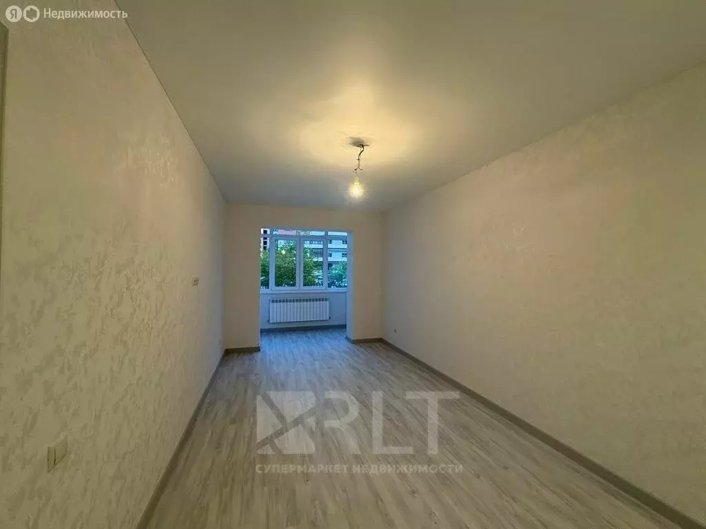 1-комнатная квартира: Каспийск, проспект М. Омарова, 8 (44 м) - Фото 1