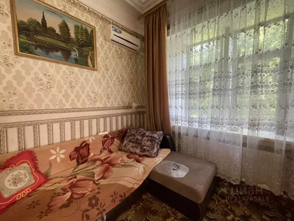 2-к кв. Ростовская область, Таганрог Петровская ул., 30/13 (36.0 м) - Фото 1