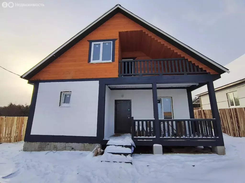 Дом в деревня Карлук, улица Александра Вампилова (160 м) - Фото 1