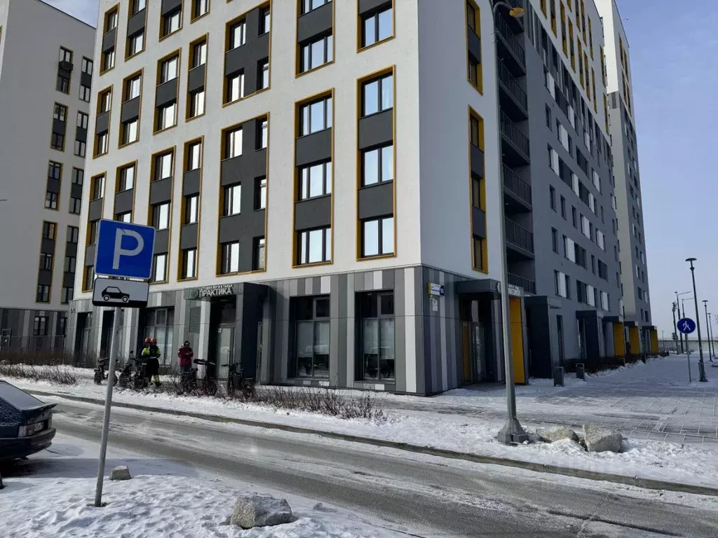 Торговая площадь в Свердловская область, Екатеринбург ул. Чемпионов, ... - Фото 1