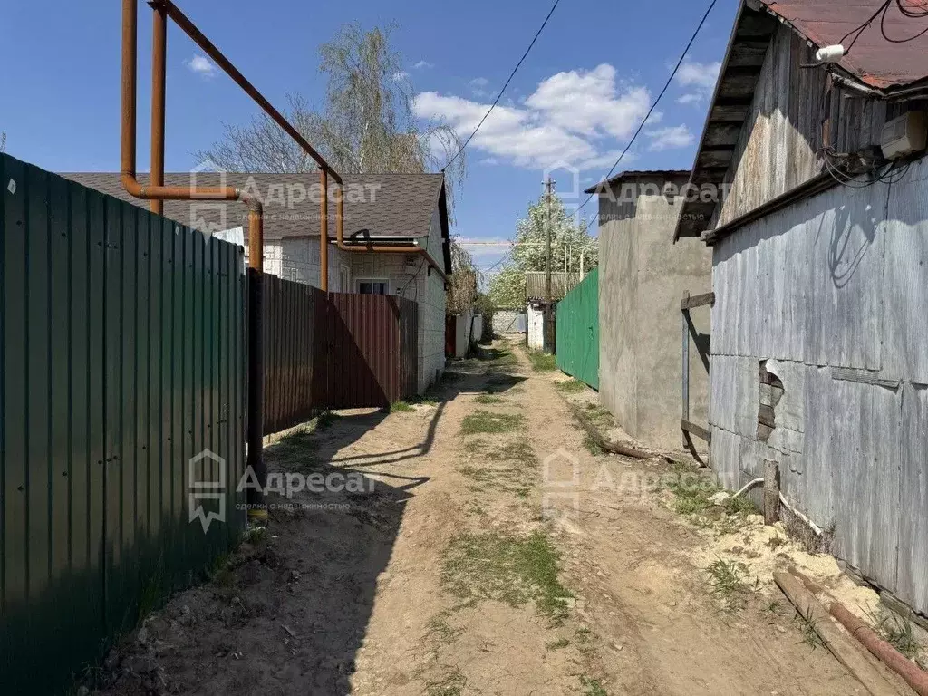 Участок в Волгоградская область, Волгоград пос. Замечетинский, ул. ... - Фото 1