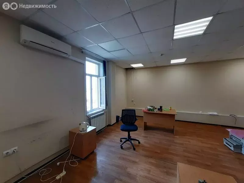 Офис (42 м) - Фото 1