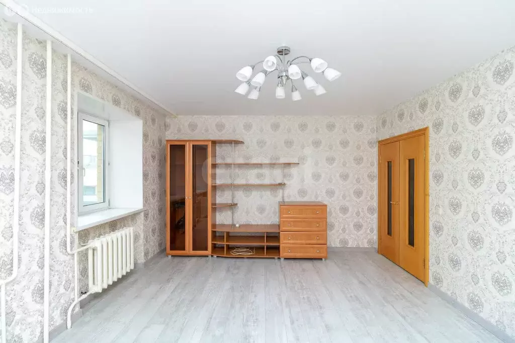 2-комнатная квартира: Тюмень, микрорайон Матмасы, Пражская улица, 49к1 ... - Фото 1