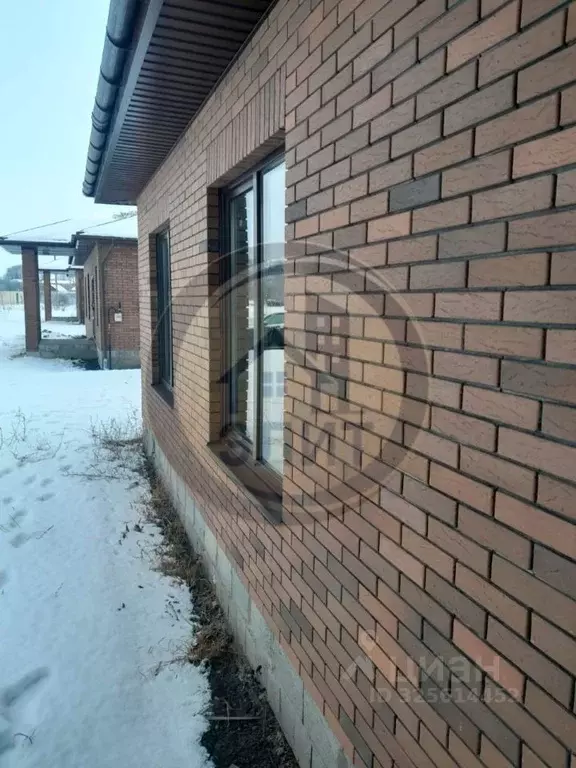 Дом в Белгородская область, Старооскольский городской округ, с. ... - Фото 2