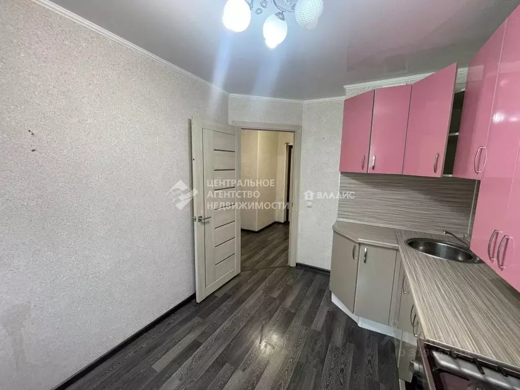1-к кв. Рязанская область, Старожилово рп ул. Денисова, 48 (32.0 м) - Фото 1